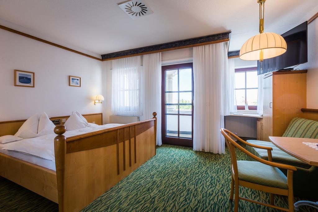 Das-Schmidt Privathotel Mörbisch am See Exterior foto